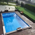 Au Repos De La Blaise