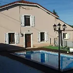 Séjour à la campagne Au Repos De La *
