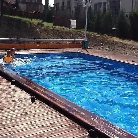 Au Repos De La Blaise